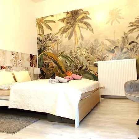 Elisabeth Home! Budapest Extérieur photo